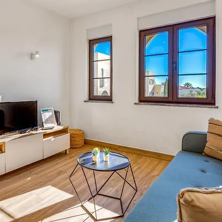 Апартаменты Quinta Dos Arcos 2br W/ Ac & Pool By Lovelystay