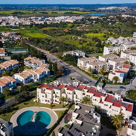 Quinta Dos Arcos 2br W/ Ac & Pool By Lovelystay Apartment Alvor
