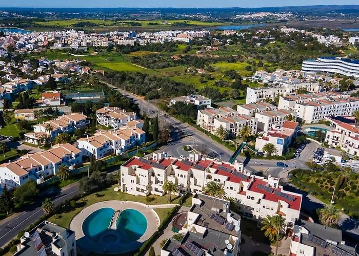 Quinta Dos Arcos 2br W/ Ac & Pool By Lovelystay Lägenhet Alvor