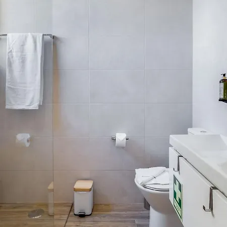 Quinta Dos Arcos 2br W/ Ac & Pool By Lovelystay